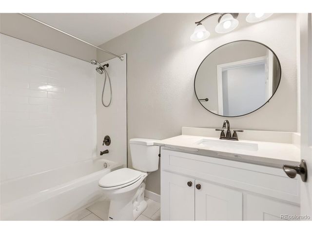 12831 Royal Ct, Broomfield, CO 80020