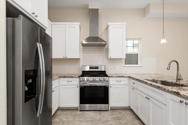 2202 Lynnfield Street B, Houston, TX 77093