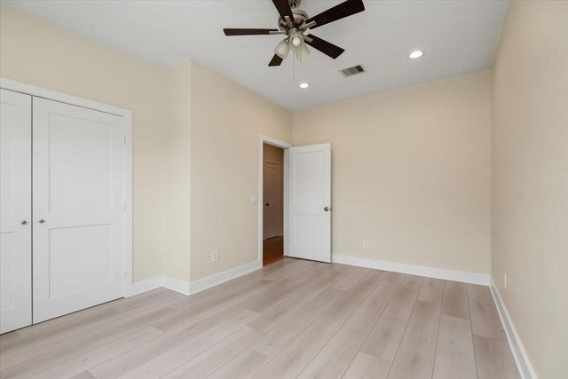 2202 Lynnfield Street B, Houston, TX 77093