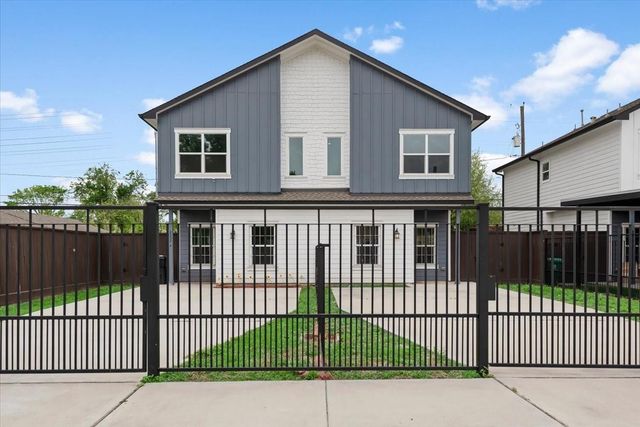 2202 Lynnfield Street B, Houston, TX 77093