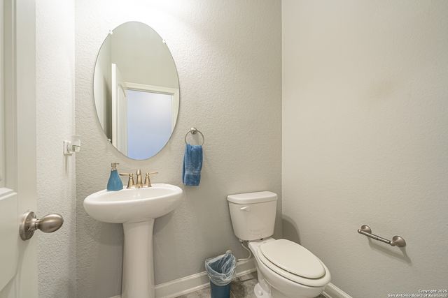 8919 Monument Parke, San Antonio, TX 78254