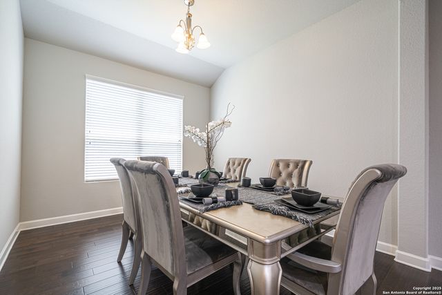 8919 Monument Parke, San Antonio, TX 78254