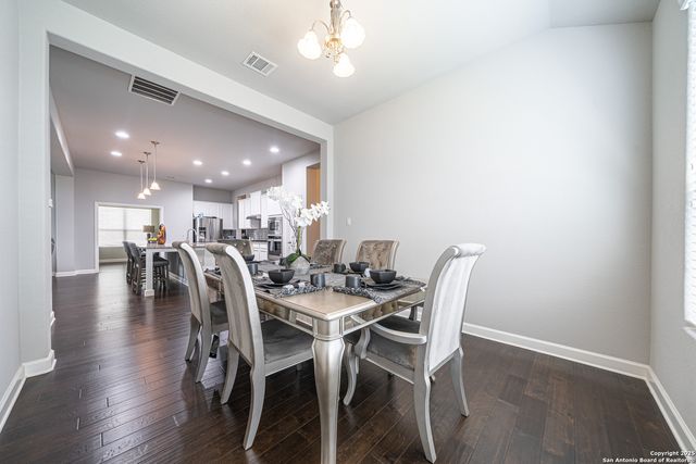 8919 Monument Parke, San Antonio, TX 78254