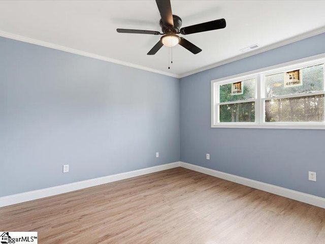 233 Summerfield Road, Moore, SC 29369