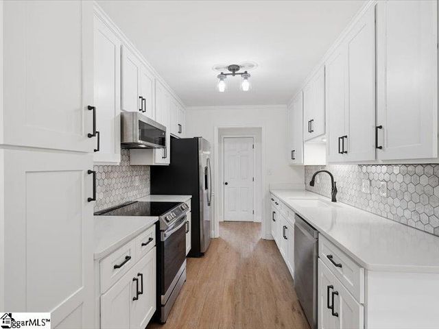 233 Summerfield Road, Moore, SC 29369