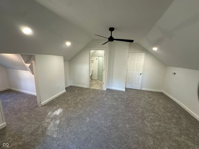 1521 Indiana Avenue, Columbus, IN 47201