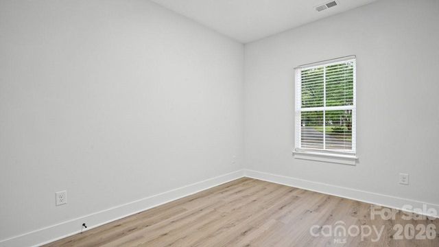 105 Falls Street, Kings Mountain, NC 28086