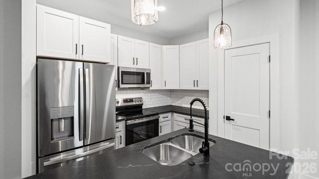 105 Falls Street, Kings Mountain, NC 28086