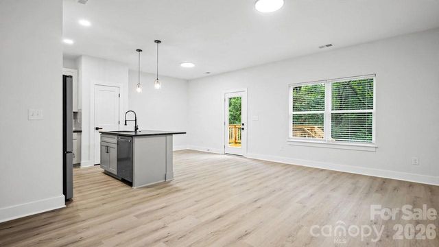 105 Falls Street, Kings Mountain, NC 28086