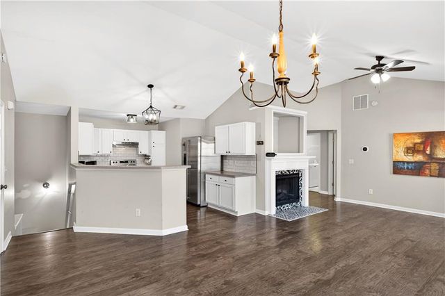 2613 Willow Grove NW Road 3, Acworth, GA 30101