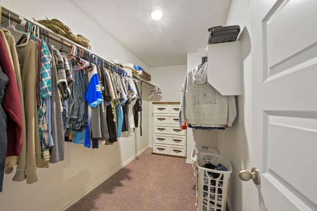 2930 Dixondale Drive, Fort Worth, TX 76108