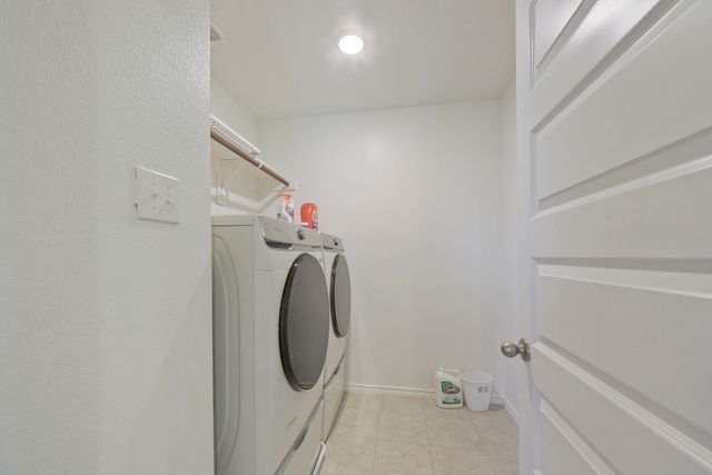 2930 Dixondale Drive, Fort Worth, TX 76108