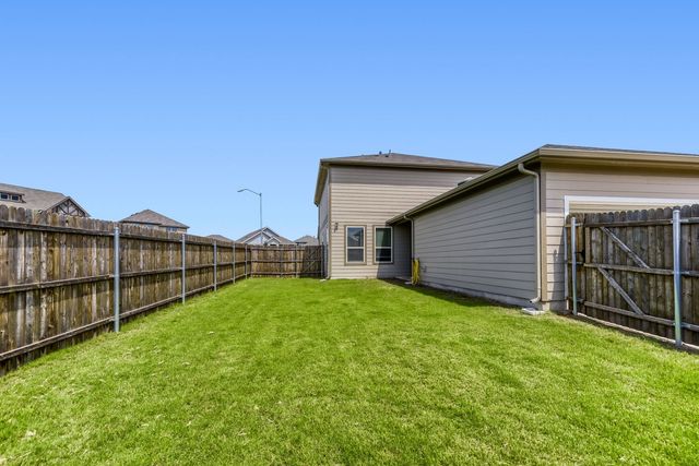 2930 Dixondale Drive, Fort Worth, TX 76108
