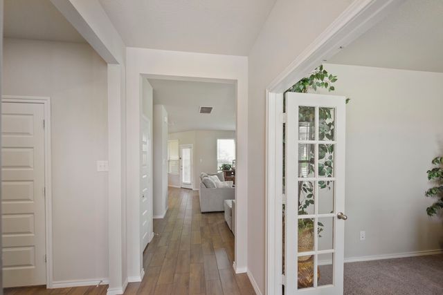 2930 Dixondale Drive, Fort Worth, TX 76108