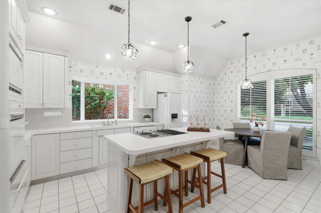 5750 Encore Drive, Dallas, TX 75240