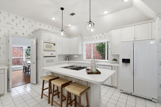 5750 Encore Drive, Dallas, TX 75240