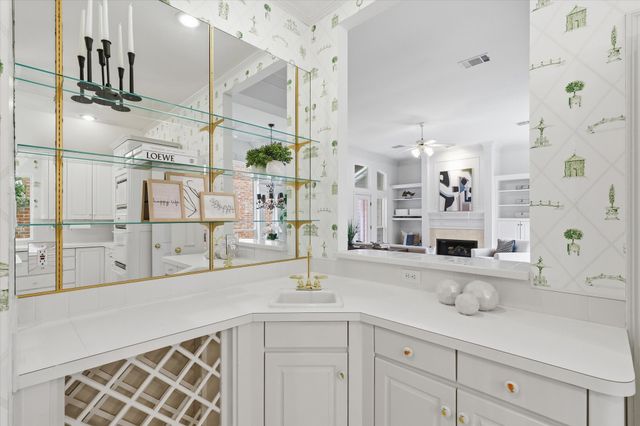 5750 Encore Drive, Dallas, TX 75240