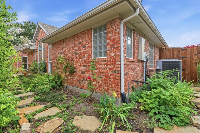 5750 Encore Drive, Dallas, TX 75240