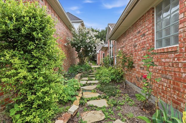5750 Encore Drive, Dallas, TX 75240