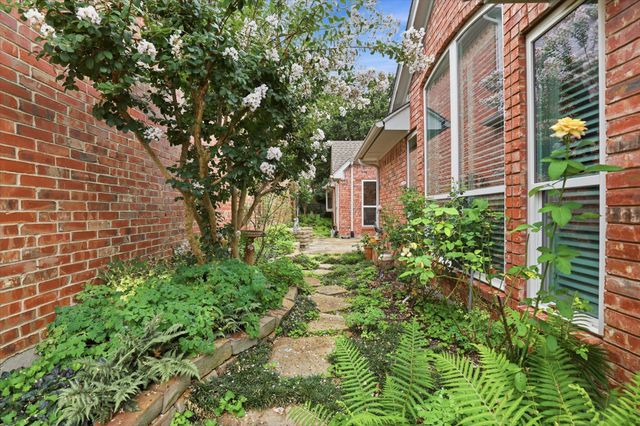 5750 Encore Drive, Dallas, TX 75240