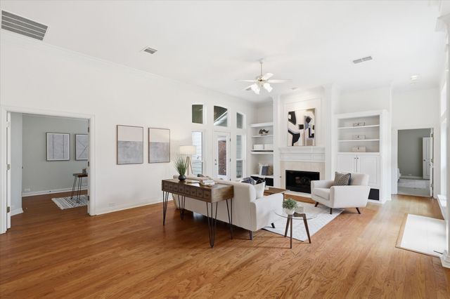5750 Encore Drive, Dallas, TX 75240