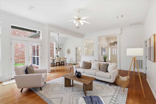 5750 Encore Drive, Dallas, TX 75240