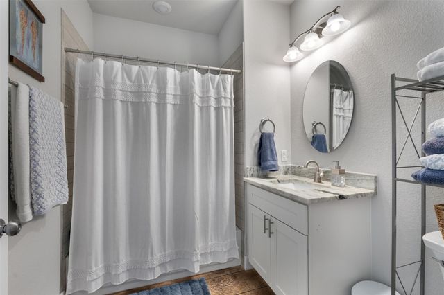 835 Sunny Slope RD, Liberty Hill, TX 78642