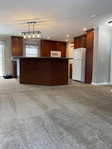 129 W 9th Street, Aetna Twp, MI 49336