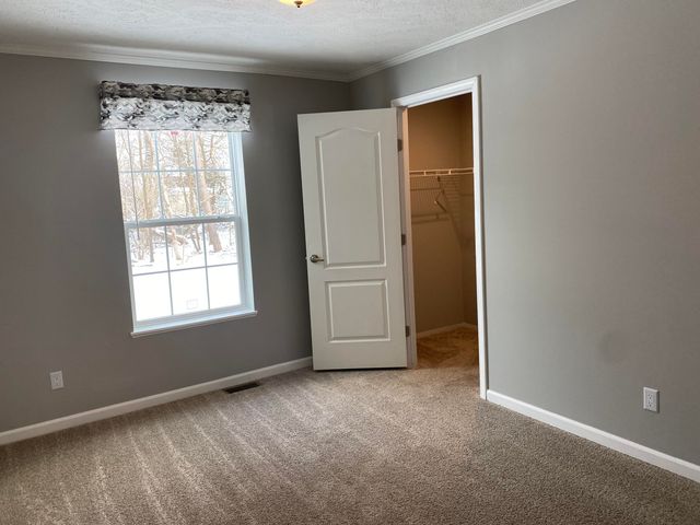 129 W 9th Street, Aetna Twp, MI 49336