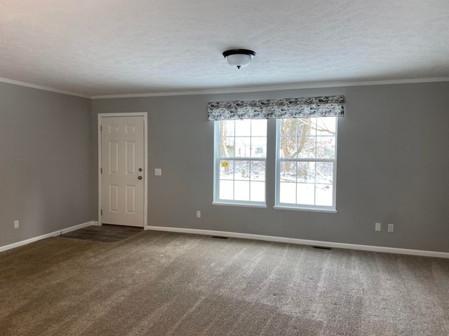 129 W 9th Street, Aetna Twp, MI 49336