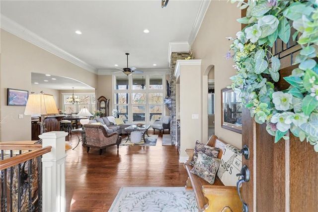 10514 NW 79th Place, Weatherby Lake, MO 64152