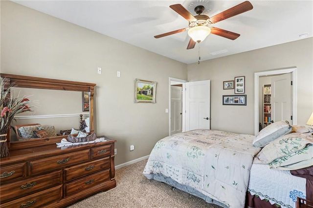 10514 NW 79th Place, Weatherby Lake, MO 64152