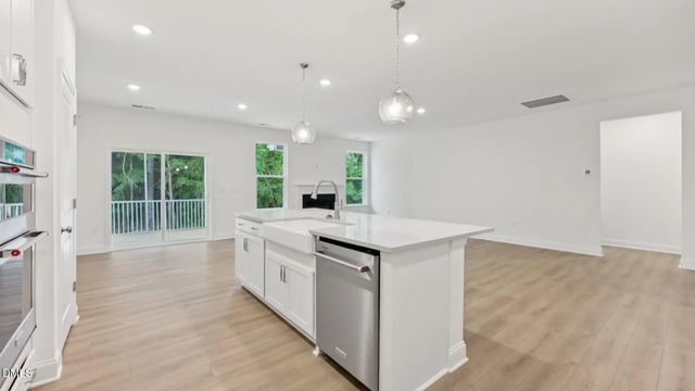 843 Old Station Pointe, Angier, NC 27501