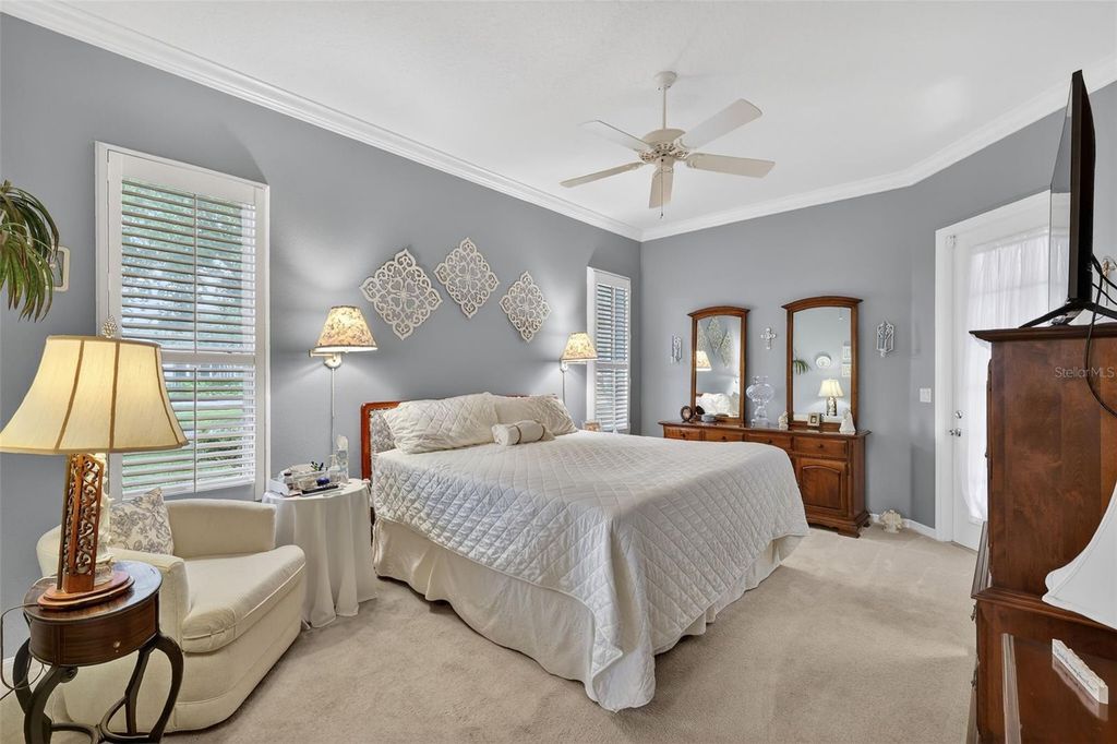 Image 25 of property listing at 5154 AURORA DRIVE, Leesburg, FL 34748