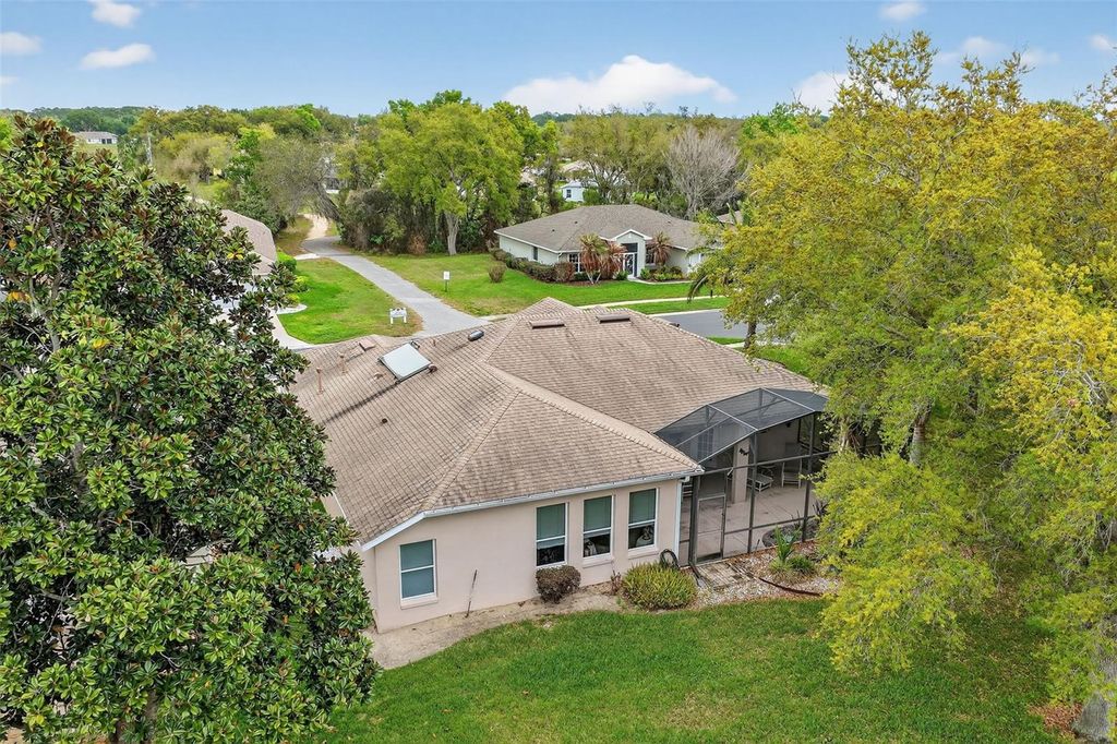 Image 44 of property listing at 5154 AURORA DRIVE, Leesburg, FL 34748