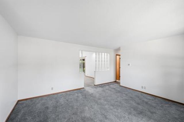 321 Hemlock Street S, Stillwater, MN 55082