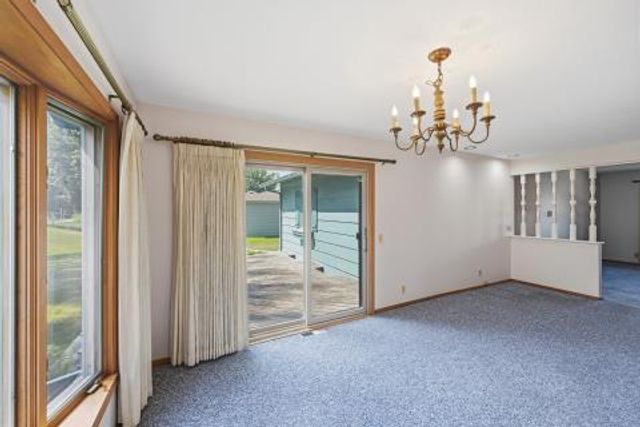 321 Hemlock Street S, Stillwater, MN 55082