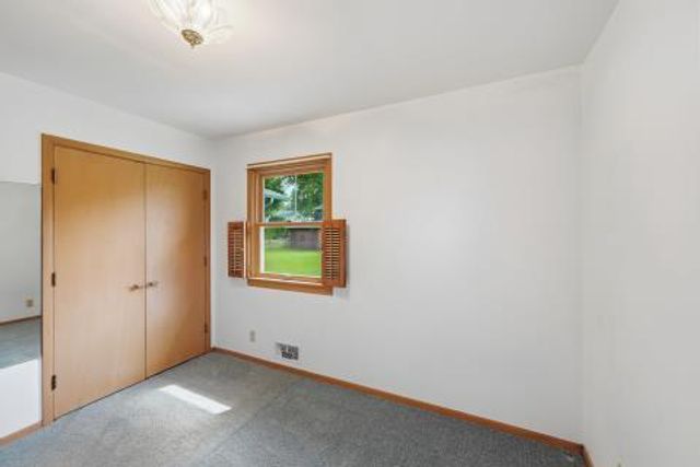 321 Hemlock Street S, Stillwater, MN 55082