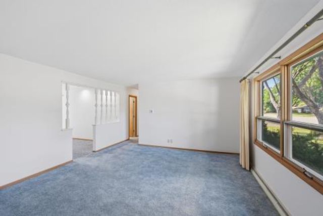 321 Hemlock Street S, Stillwater, MN 55082