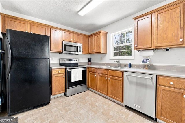 49 Headland Court, Rockmart, GA 30153