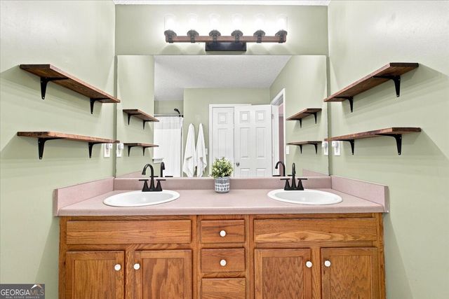49 Headland Court, Rockmart, GA 30153