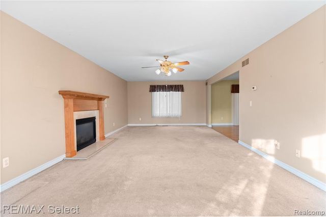 3948 Stoney Ridge Drive, Fort Gratiot, MI 48059