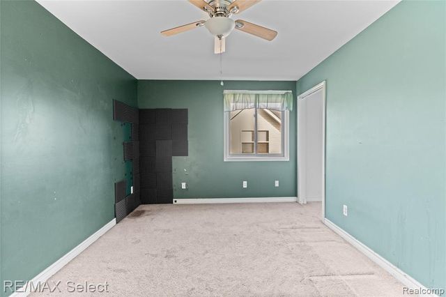 3948 Stoney Ridge Drive, Fort Gratiot, MI 48059