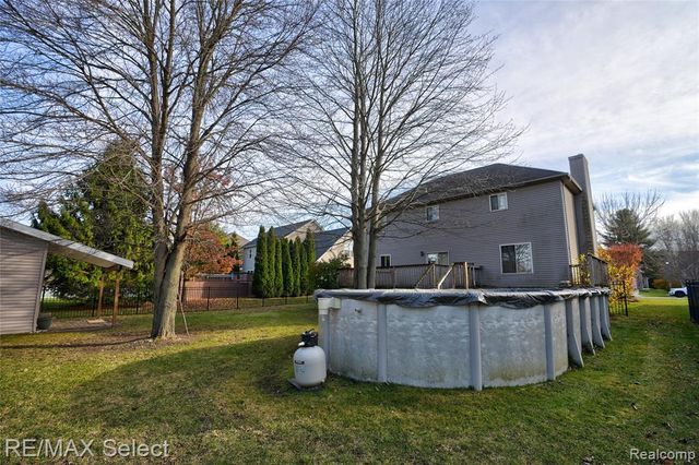 3948 Stoney Ridge Drive, Fort Gratiot, MI 48059