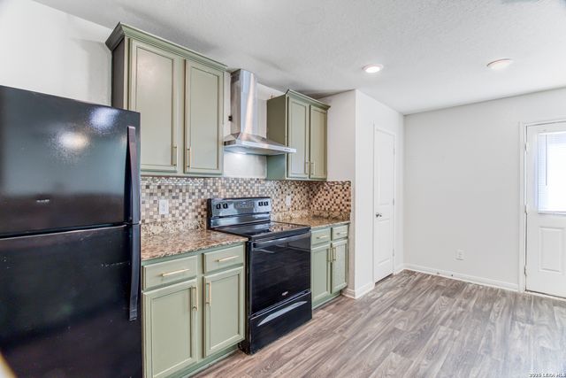 15258 SNUG HARBOR WAY, Von Ormy, TX 78073