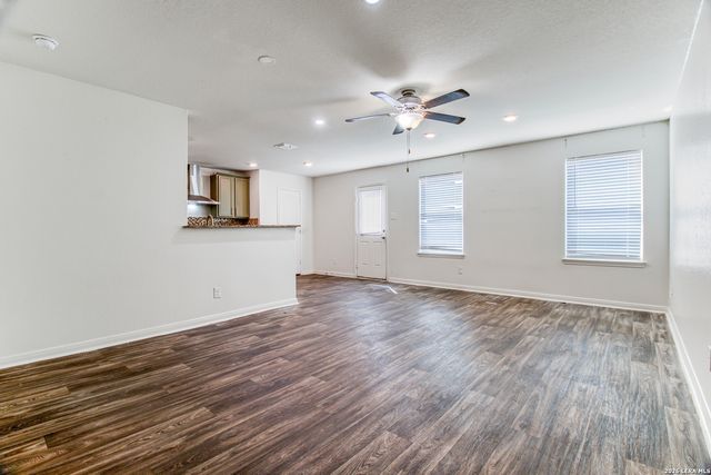 15258 SNUG HARBOR WAY, Von Ormy, TX 78073