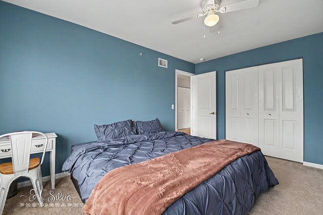 1410 Grand Pointe Boulevard, West Dundee, IL 60118