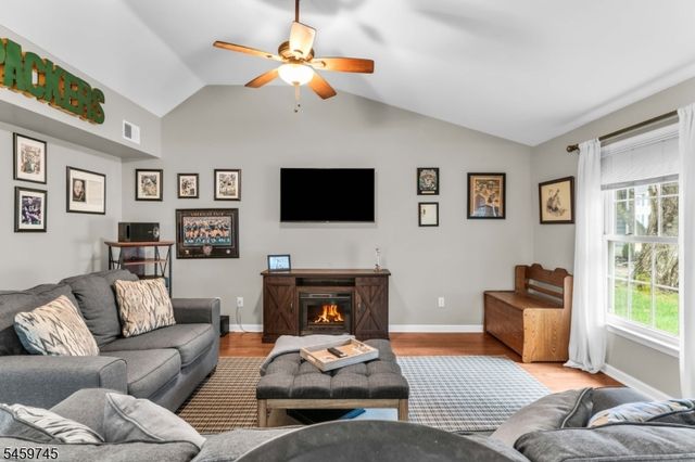 10 Metedeconk Rd, Howell Twp., NJ 07731