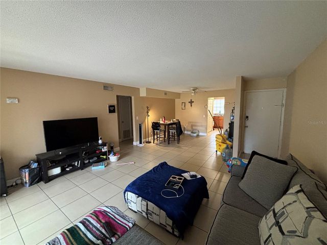 420 BANYON TREE CIRCLE 102, Maitland, FL 32751