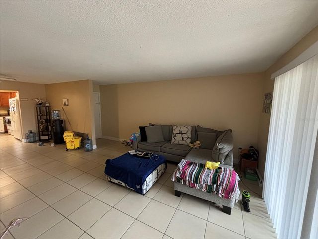 420 BANYON TREE CIRCLE 102, Maitland, FL 32751